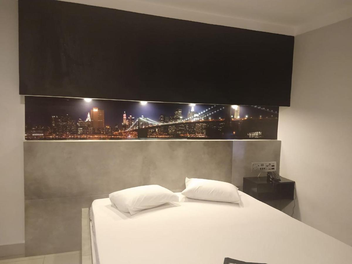 Motel Copacabana Рибейран-Прету Экстерьер фото