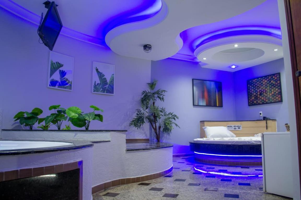 Motel Copacabana Рибейран-Прету Экстерьер фото