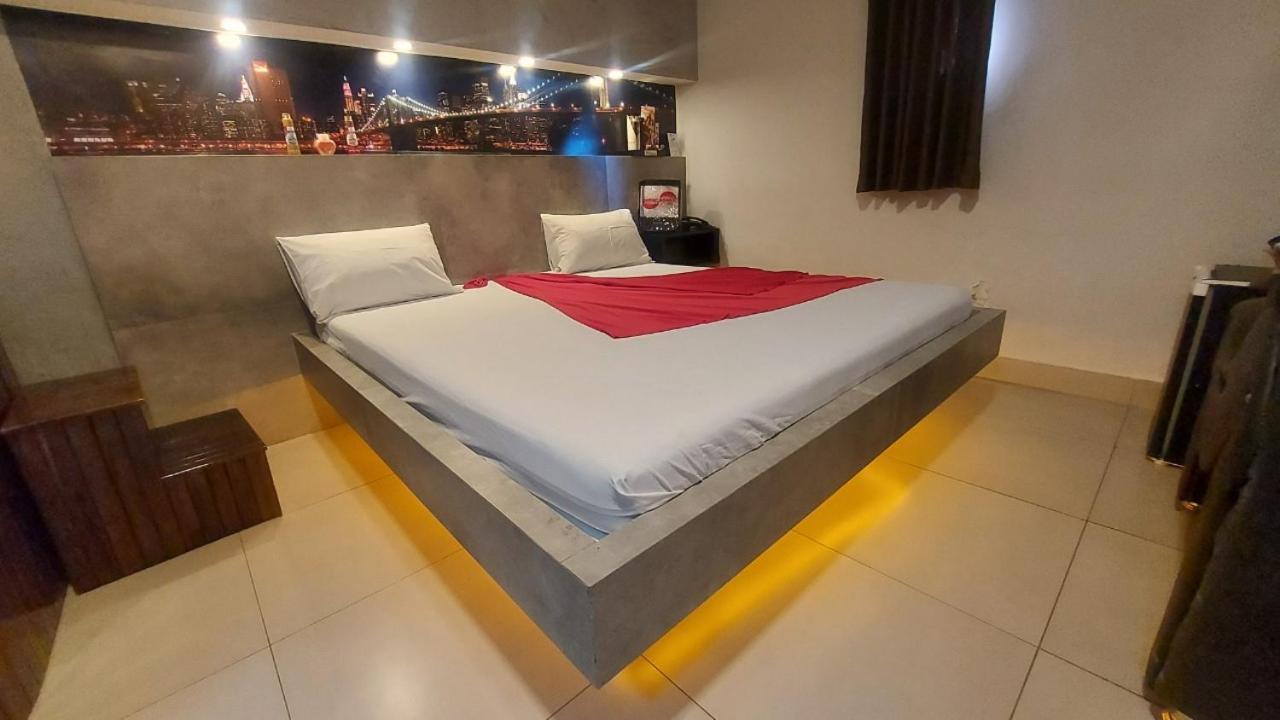 Motel Copacabana Рибейран-Прету Номер фото
